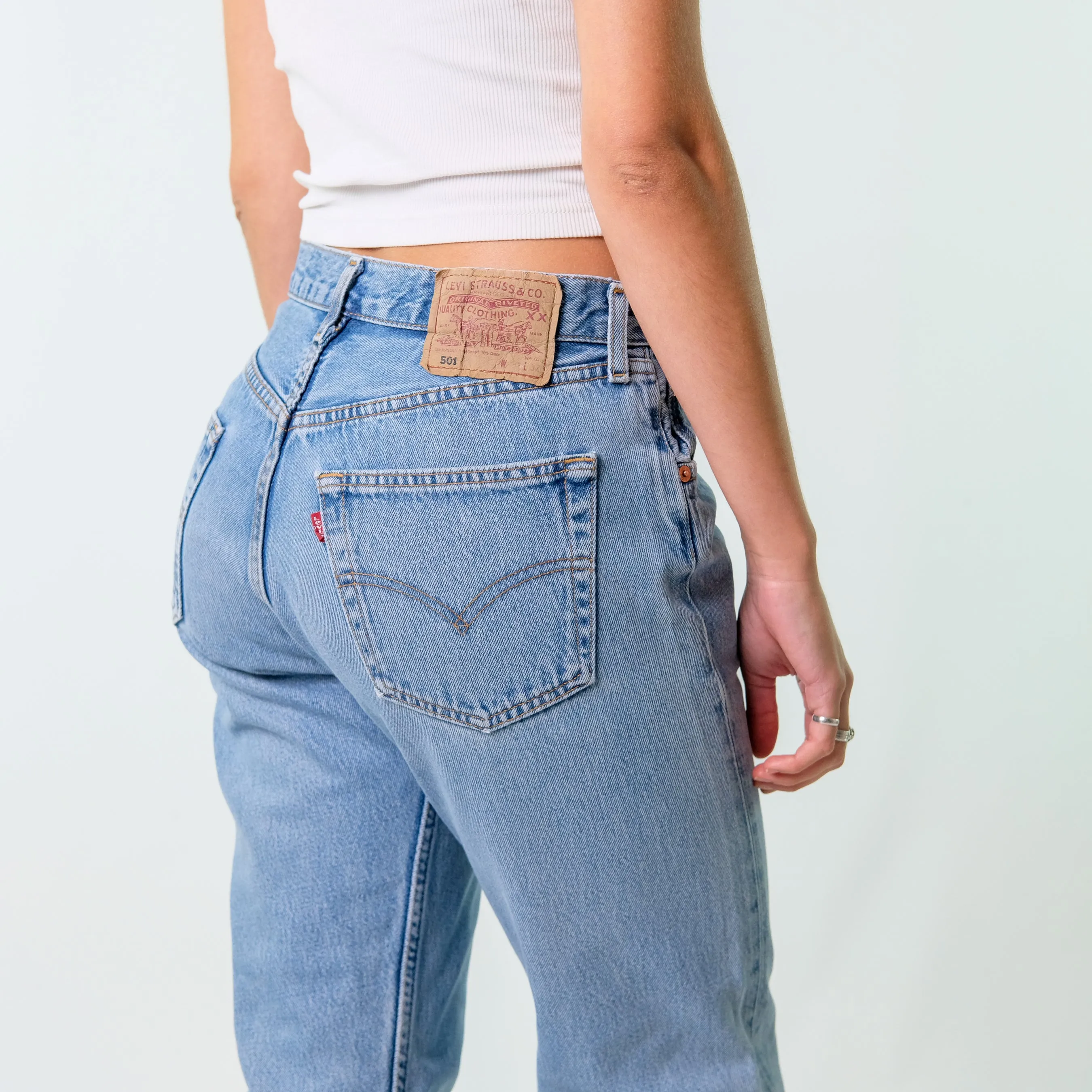 Blue 90s Levi's Denim Jeans Baggy Pants (32x32)