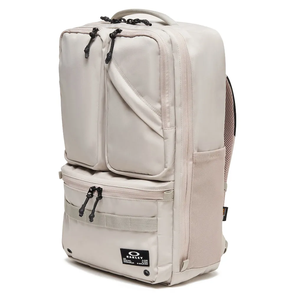 ESSENTIAL BACKPACK M 8.0 KHAKI