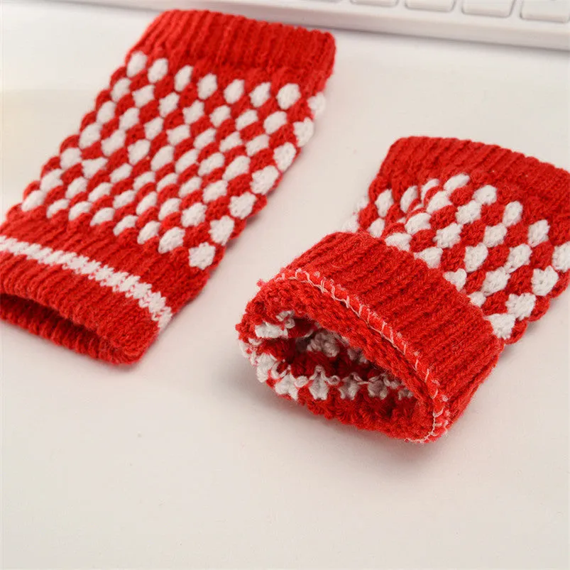 Gloves Cute Girls Knitting Warm Mittens Pineapple Pattern Half Fingerless Gloves Fast Shipping Feida