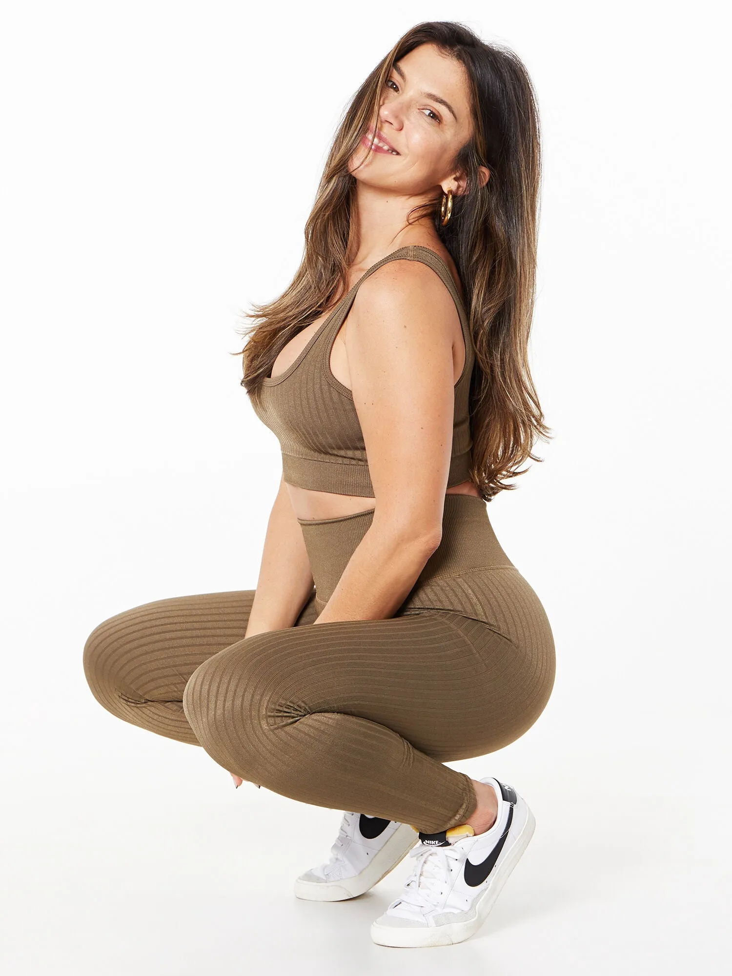 Good American | Seamless Ribbed Core Power Legging Fog | Dark Olive