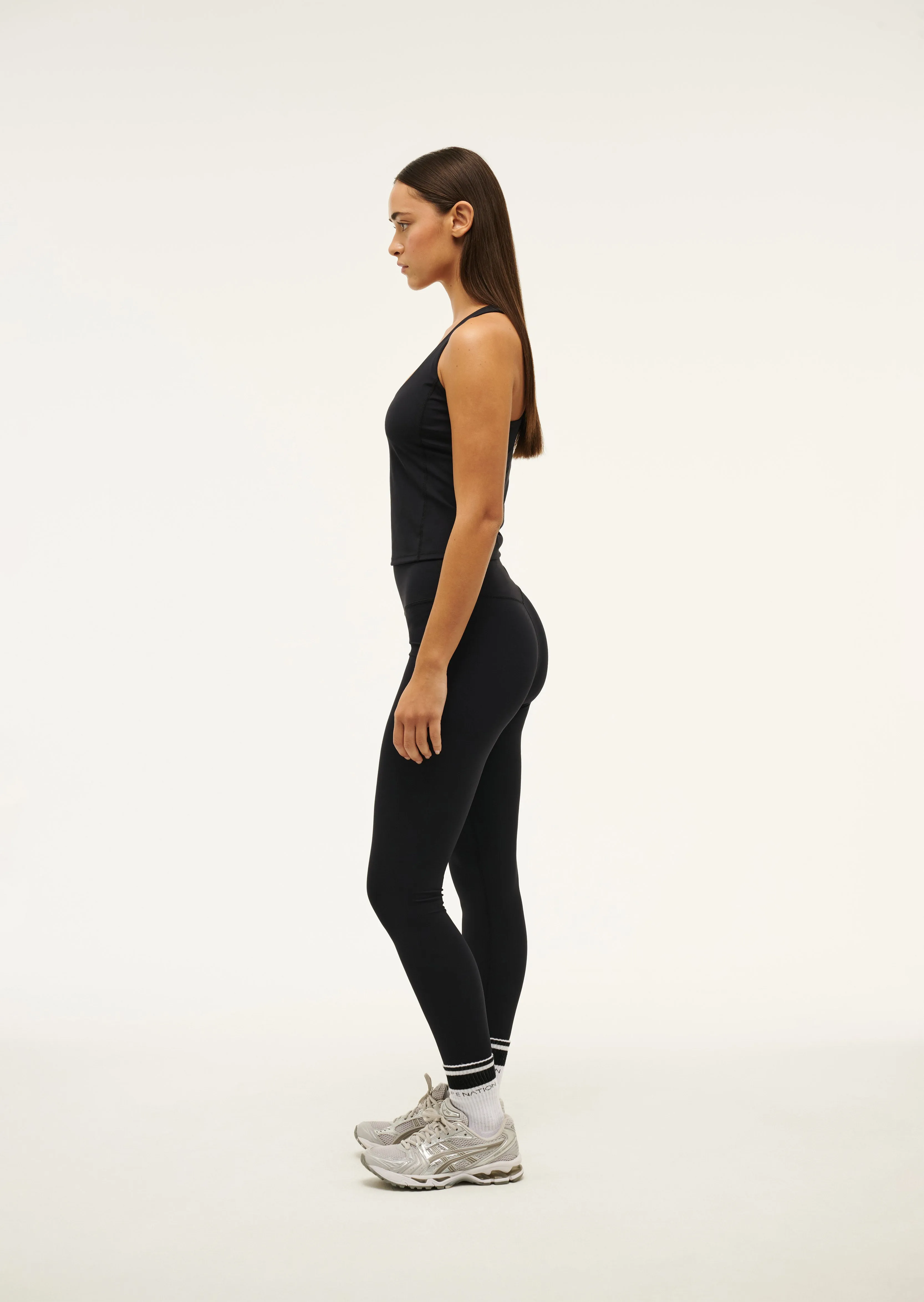 HYPERLUXE FULL LENGTH LEGGING IN BLACK