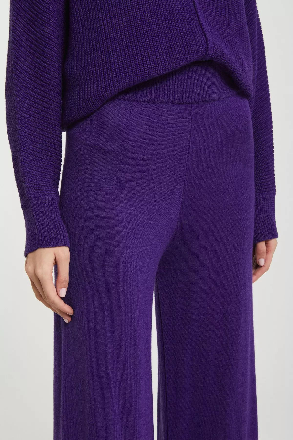 Knitted trousers