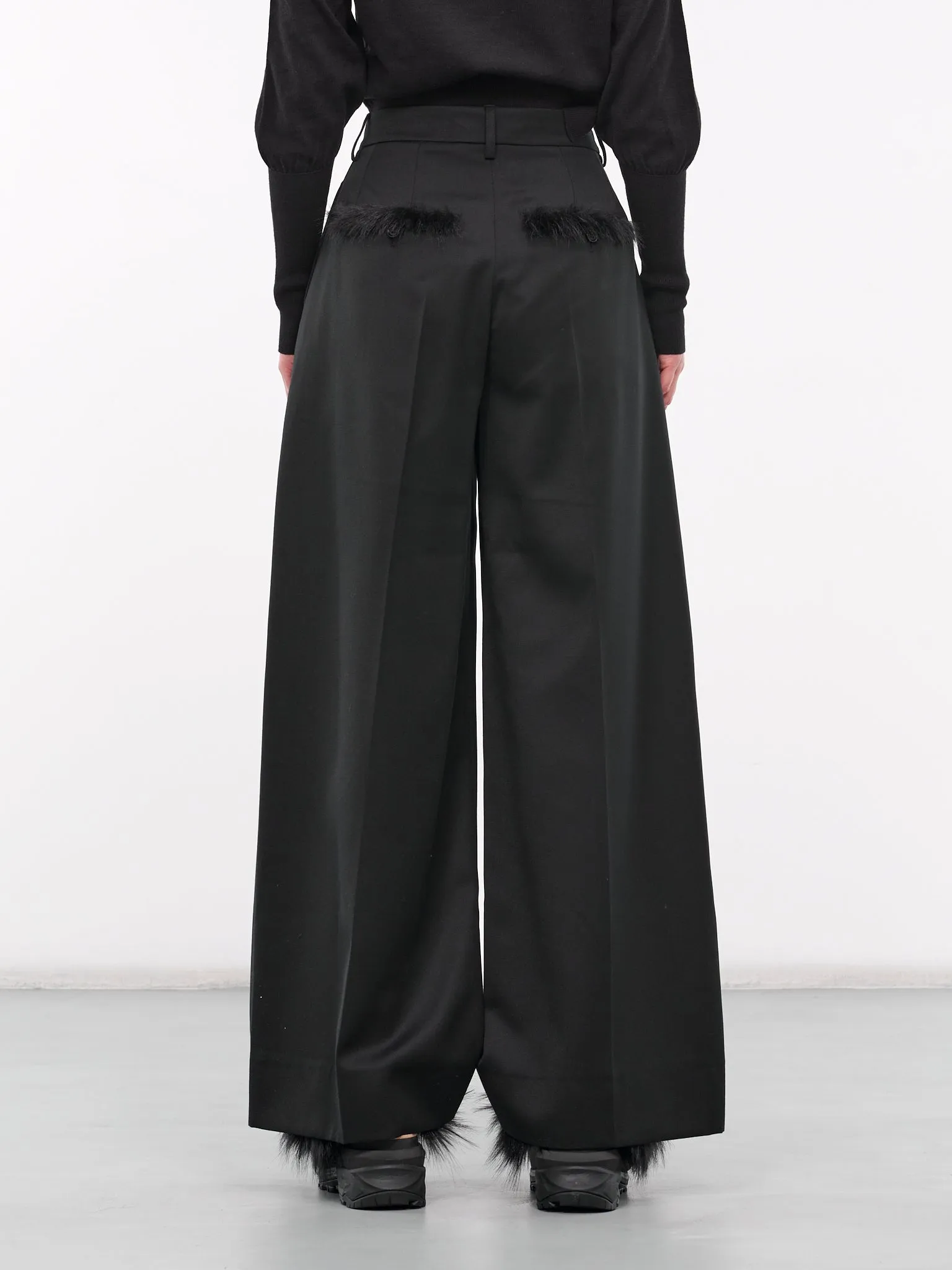 Pleated Wide Leg Trousers (4117F-0458-BLACK)