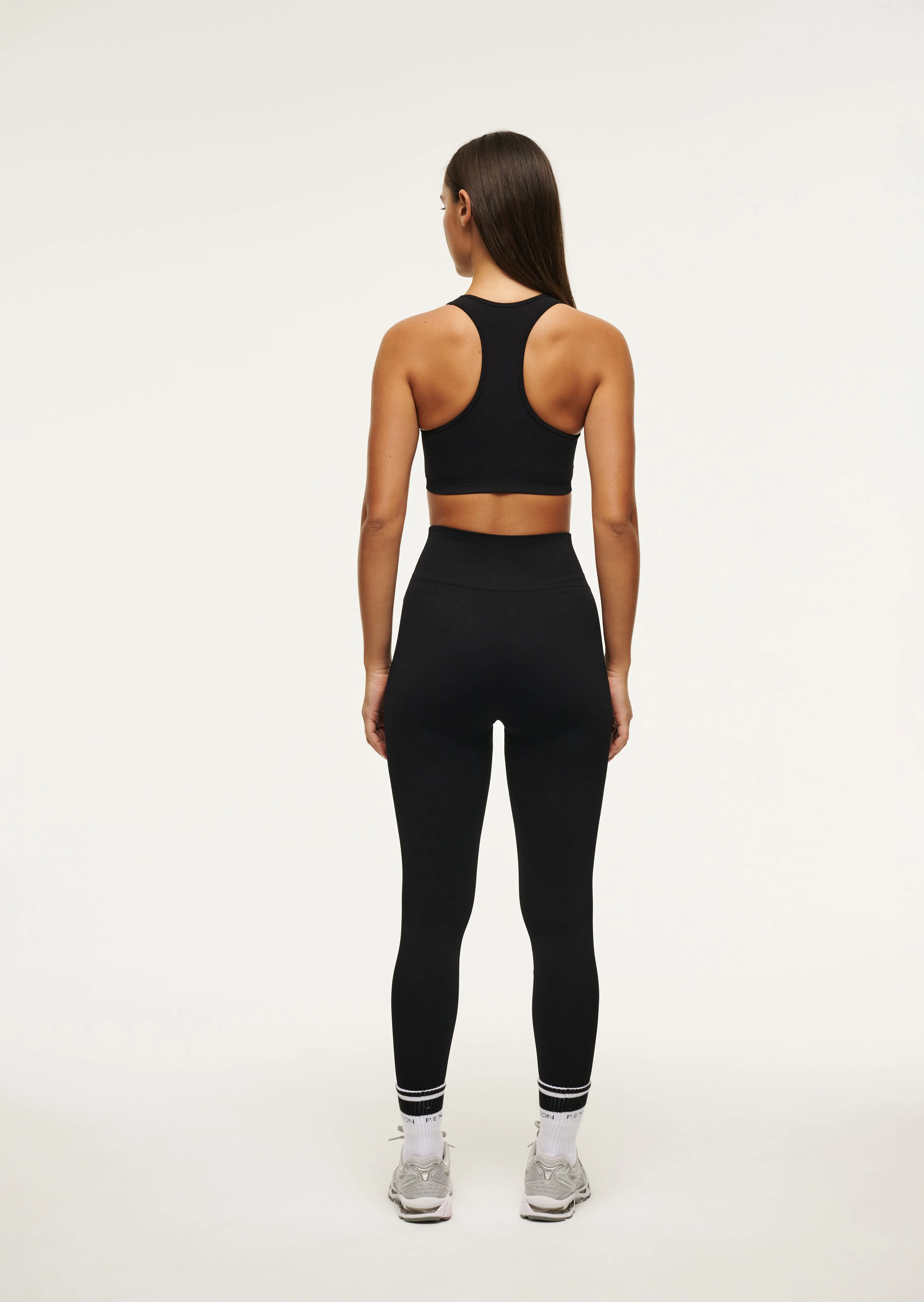 RESTORE SEAMLESS LEGGING IN BLACK