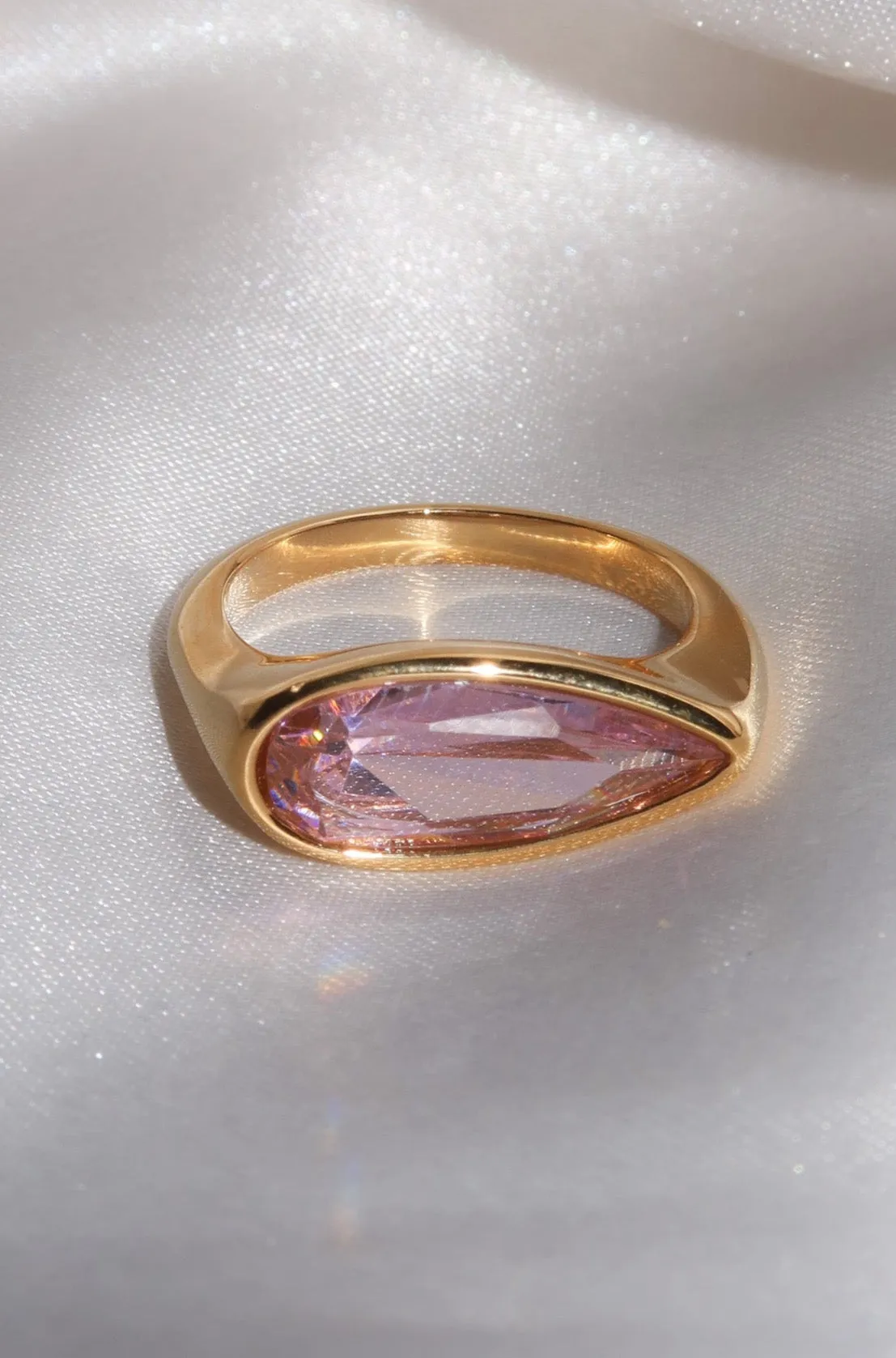 Serene Ring