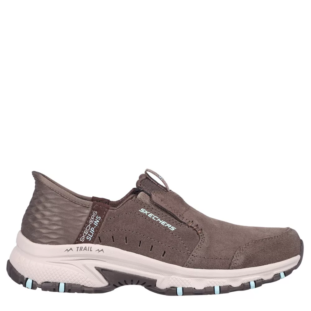 SKECHERS  WOMENS SLIP-INS HILLCREST NATURE WALK HIKING BOOT