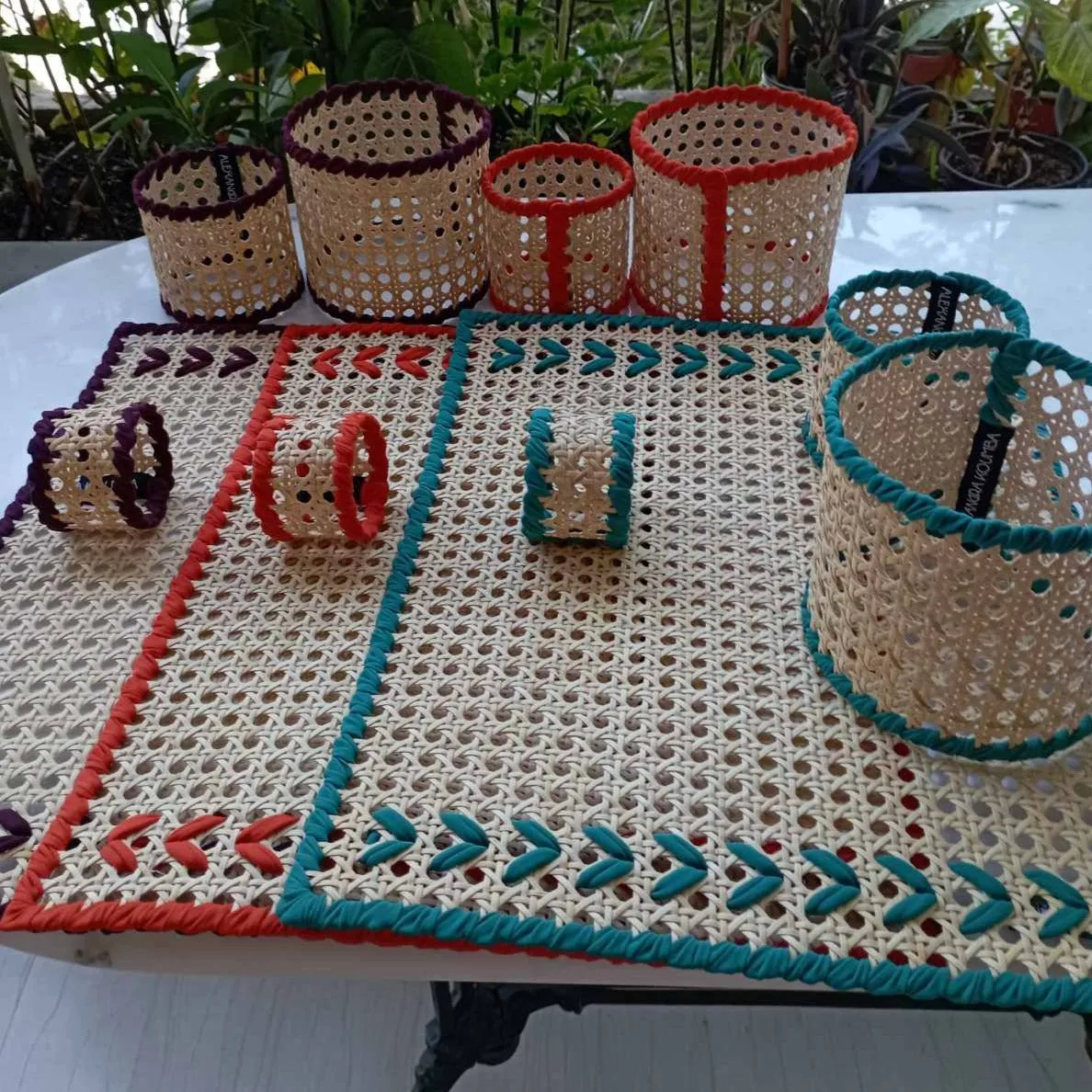 Wicker Arrow placemat set of 4