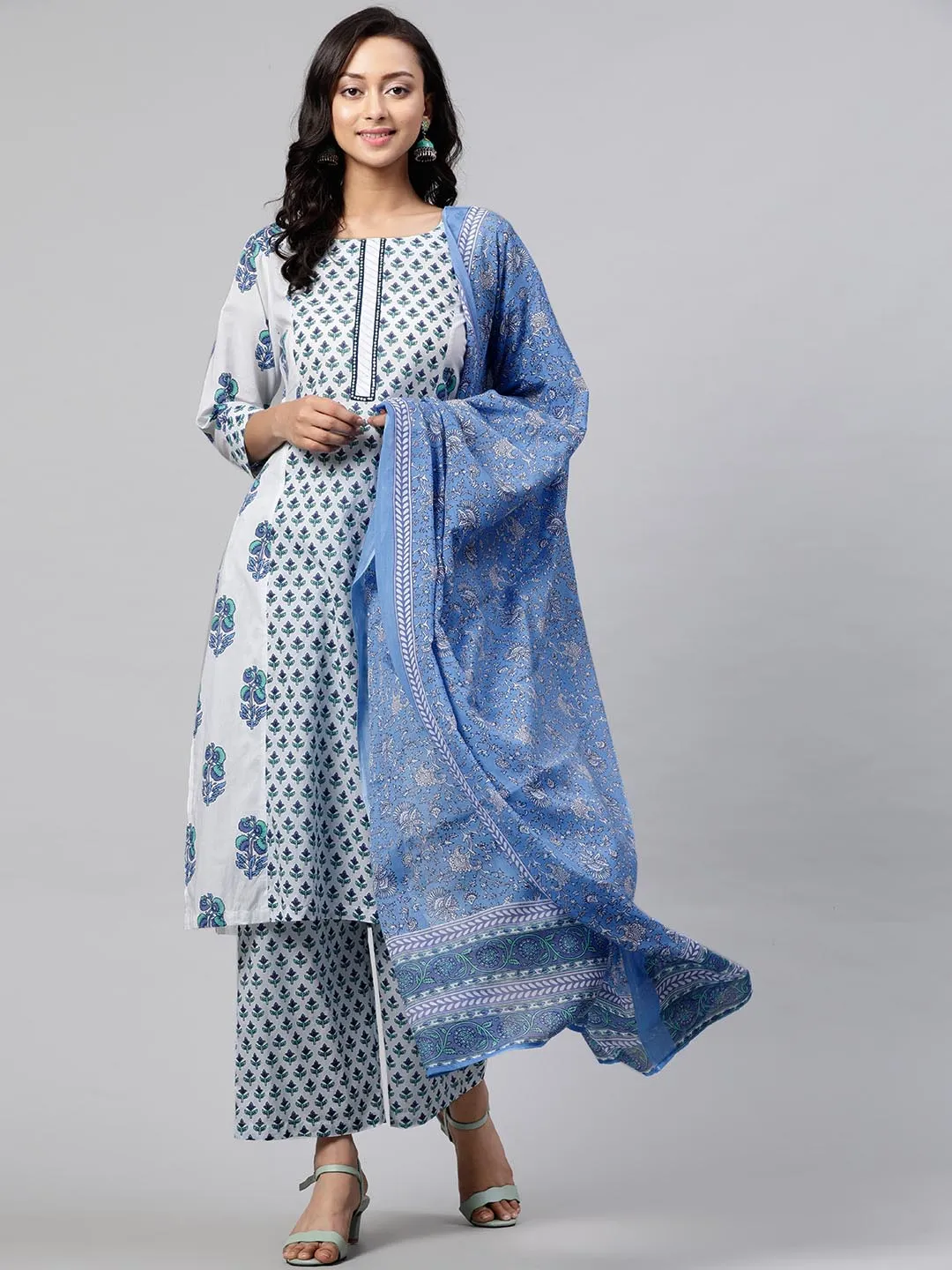 Women Blue White Printed Kurta with Trousers Dupatta