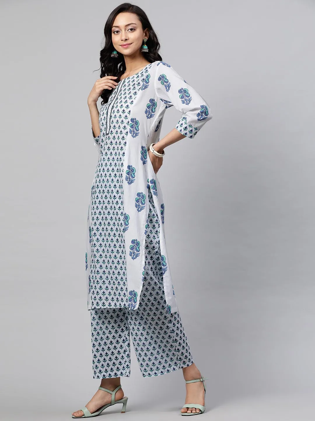 Women Blue White Printed Kurta with Trousers Dupatta