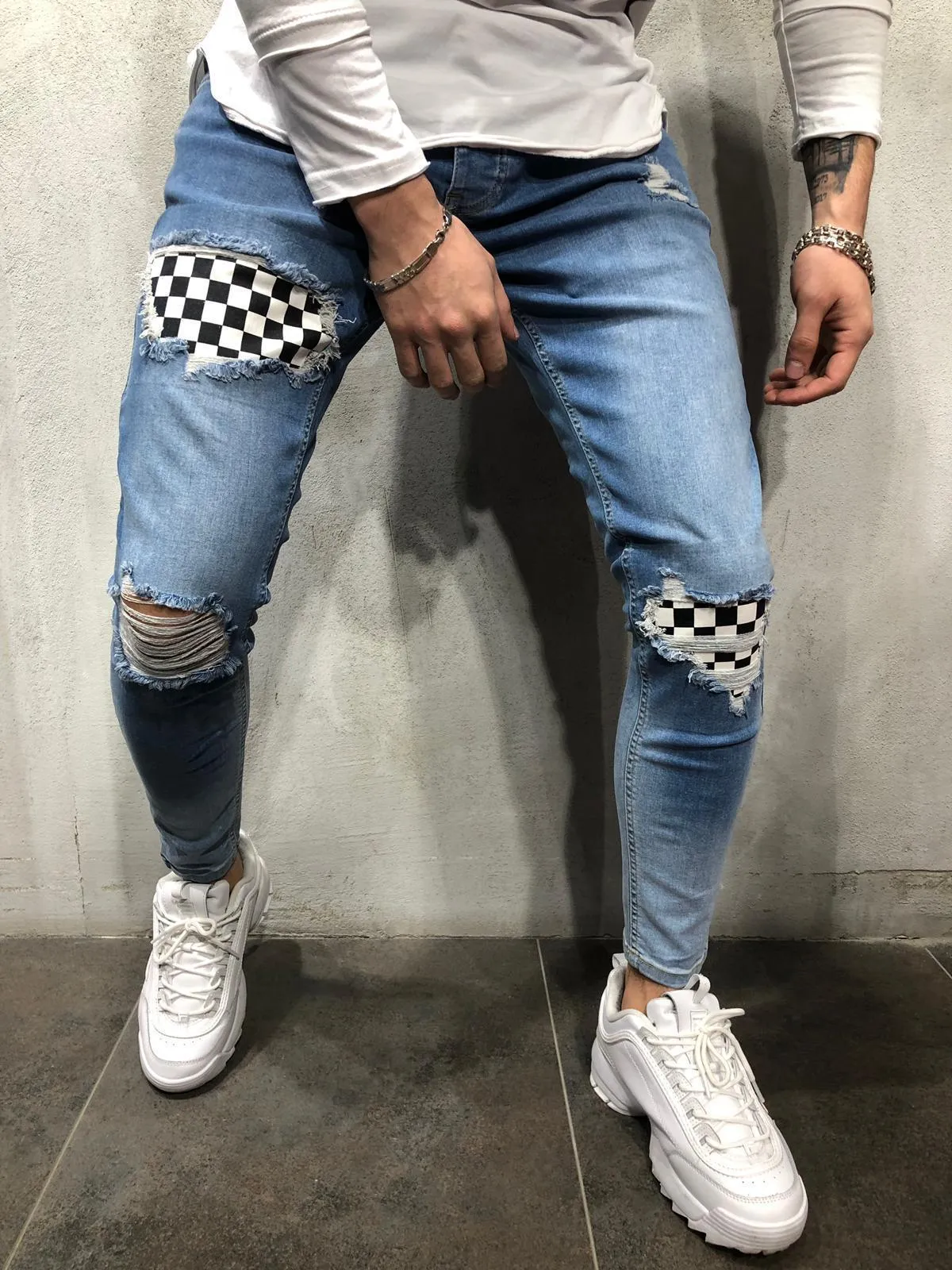 xChequered Distressed Skinny Jeans